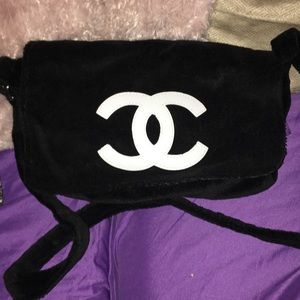 Fashion inspired bag